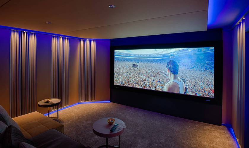 根据XO影院（假设为成人内容平台）的特性，以下是一个符合SEO优化的标题，包含3个长尾关键词：

**XO影院高清在线观看 - 最新中文字幕资源、无广告播放、VIP免费畅享**