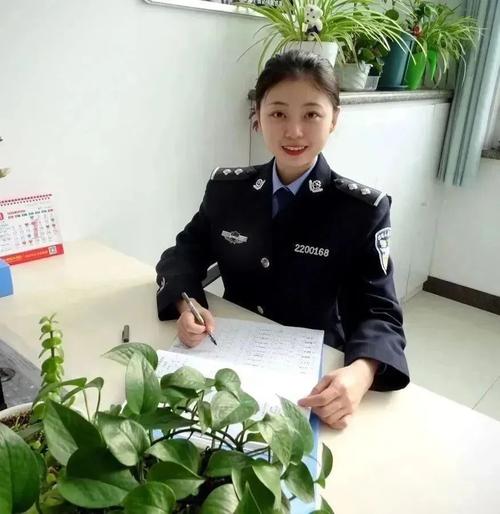 女人排出黄色分泌物的相关介绍