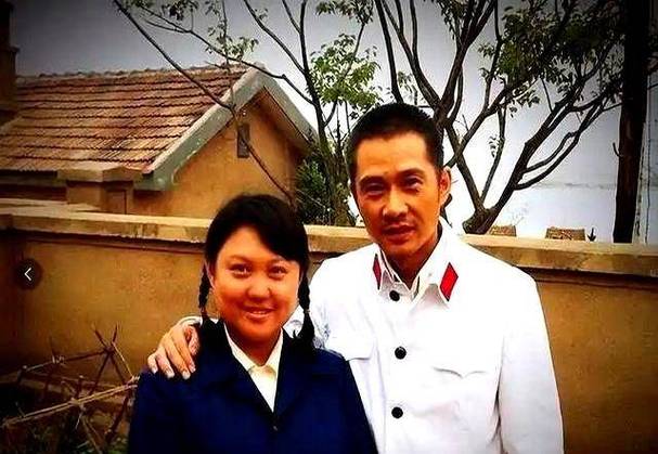 欧美怡红院一区二区的相关介绍