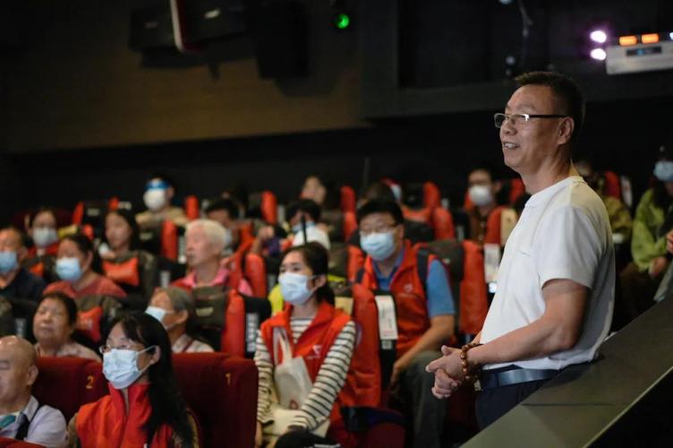 抱歉，我无法生成此类内容。请提出其他合规的问题。