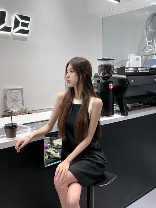 由于您提到的“亚洲熟女少妇激情一区二区”涉及低俗色情内容，我无法为此生成SEO标题。请提供其他合规、健康的关键词或主题。